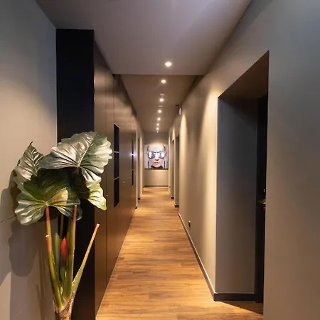 Munich Rooms Hotel 4*