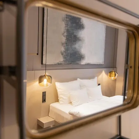 Munich Rooms Hotel מלון