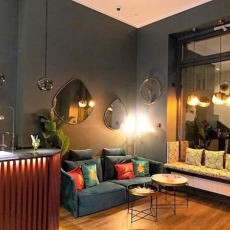 Munich Rooms Hotel 4* Munique