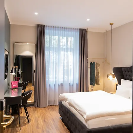Munich Rooms Hotel ميونيخ