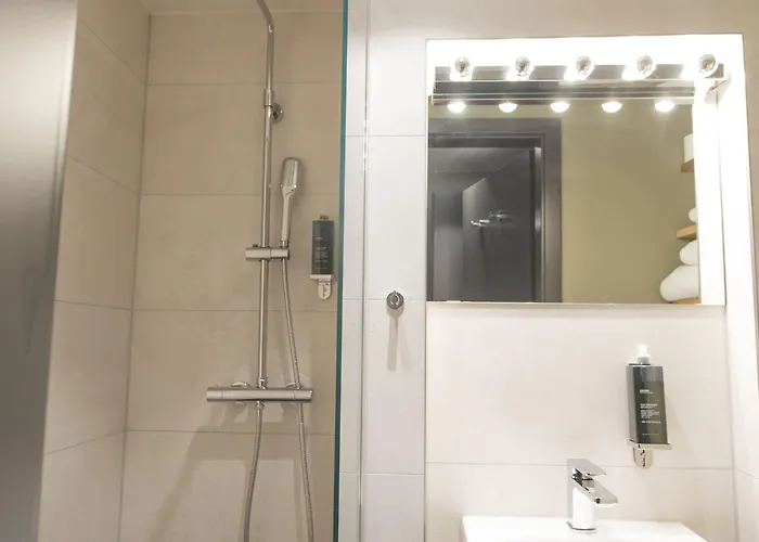 Отель Munich Rooms Hotel