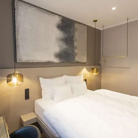 Munich Rooms Hotel 4*